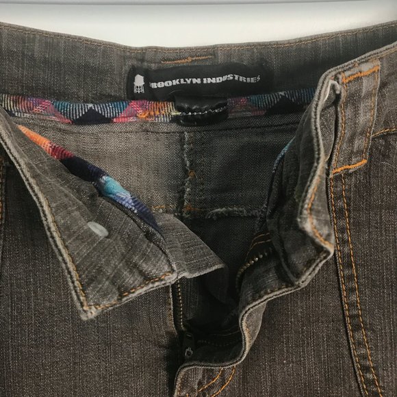 Jean Pencil Skirt - Picture 4 of 4